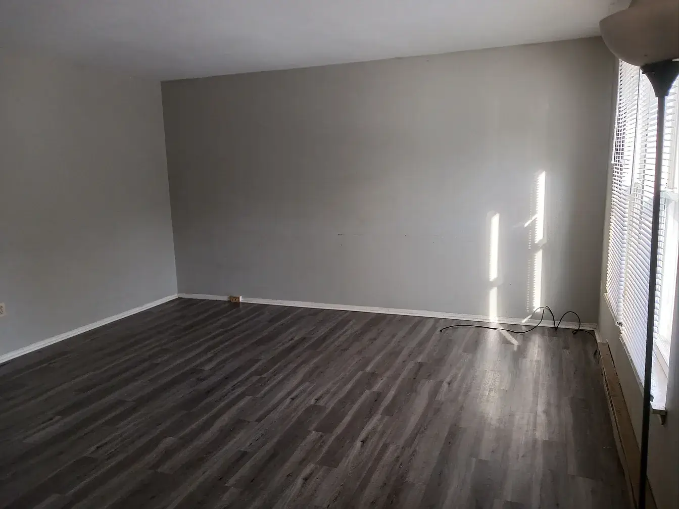 For rent LMS large bedroom carnival drive taneytown md townhome